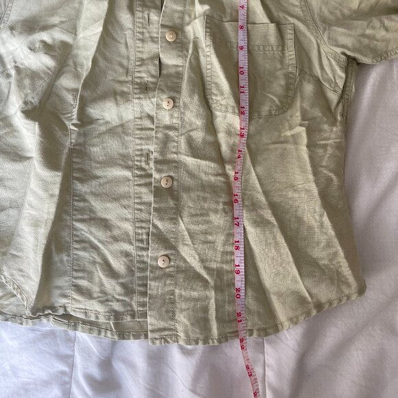 Liz Claiborne Lizwear Petite Linen-Cotton Blend Blouse - Picture 4 of 8